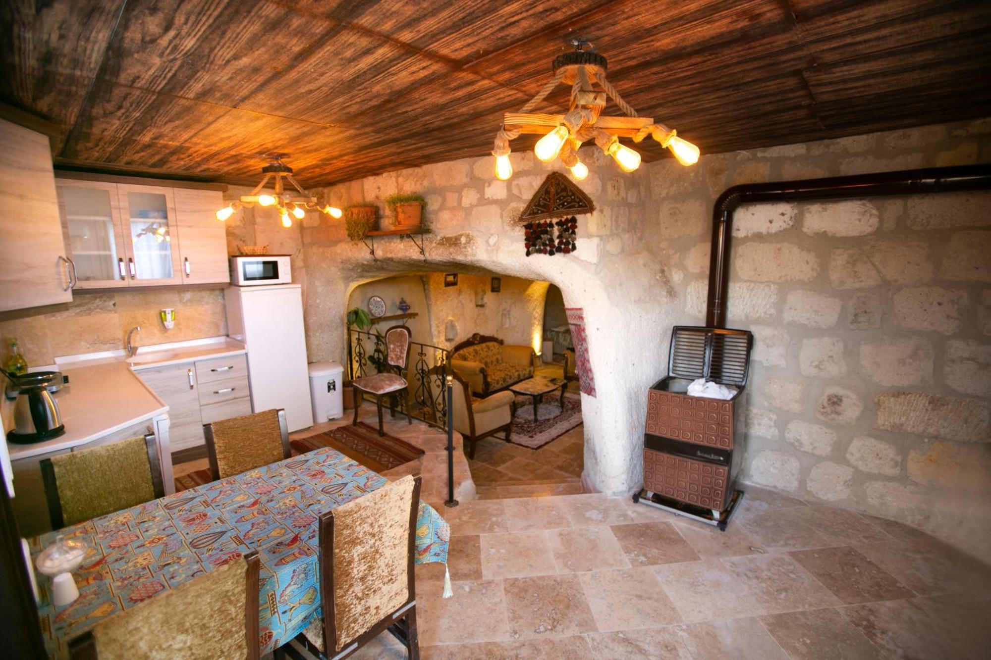 Kamelya Cave Hostel (Adults Only) Göreme Extérieur photo