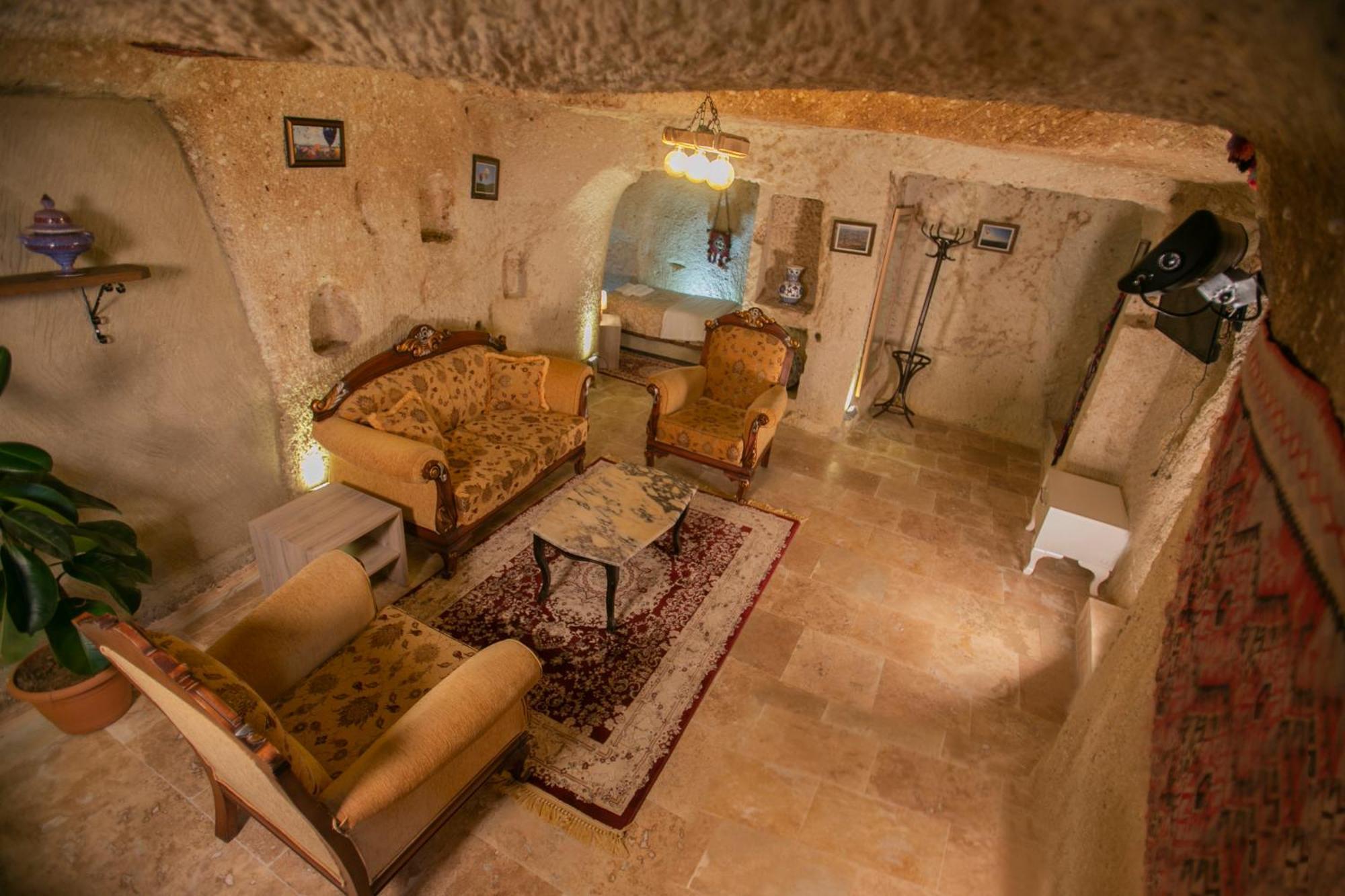 Kamelya Cave Hostel (Adults Only) Göreme Extérieur photo
