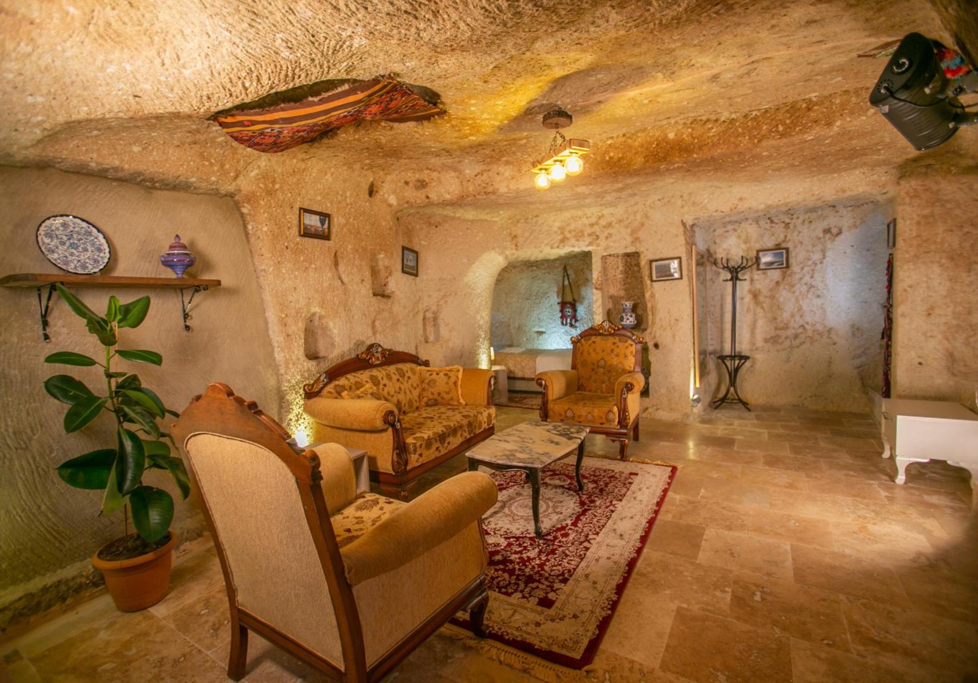 Kamelya Cave Hostel (Adults Only) Göreme Extérieur photo